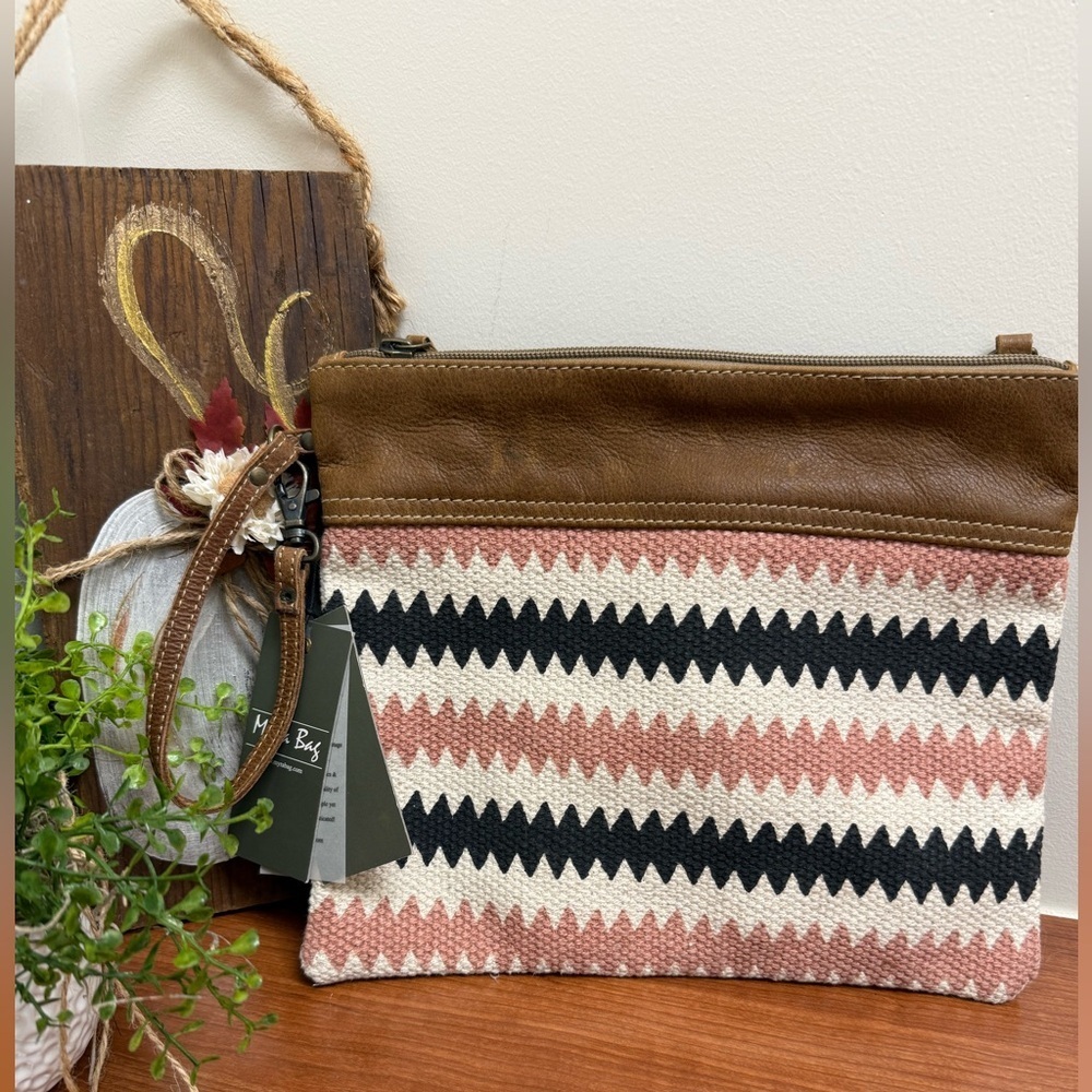 Myra Crossbody new with tags